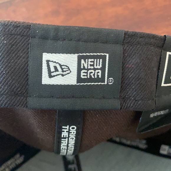 New Era 59 Fifty  Los Angeles Dodgers Brown/white Size 7  55.8cm YOUTH - Picture 12 of 13